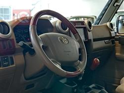 Toyota Land Cruiser 70